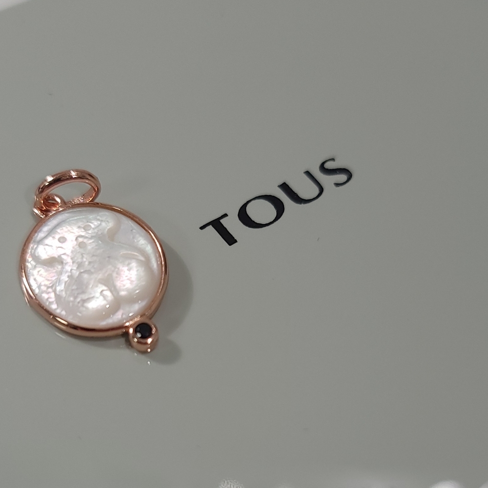 TOUS Mother Of Pearl & Spinel Rose Camee Pendant